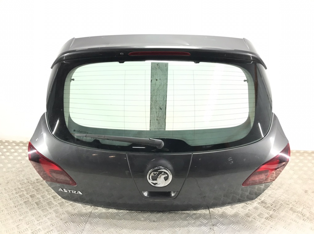 Крышка багажника для Opel Astra, 2010 г. 1.4 i бензин б/у