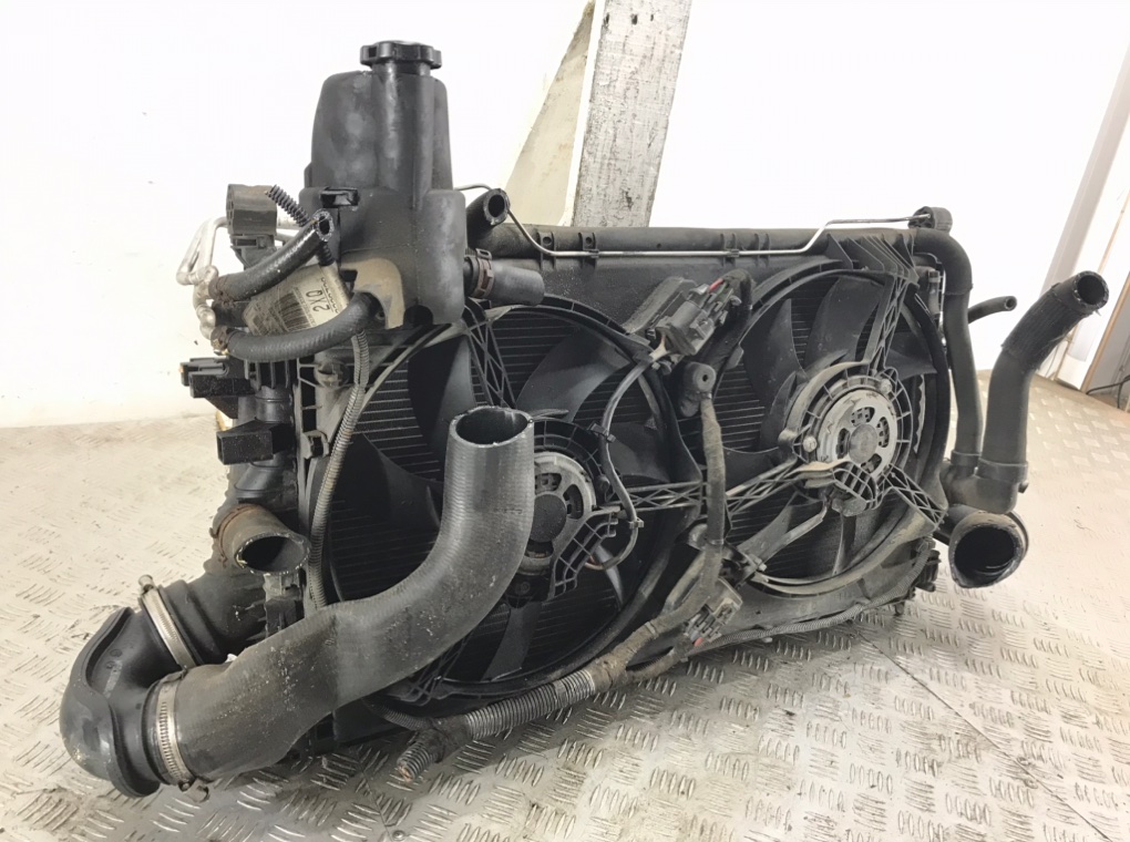 Кассета радиаторов для Opel Insignia, 2009 г. 2.0 CDTi дизель б/у — фото 4