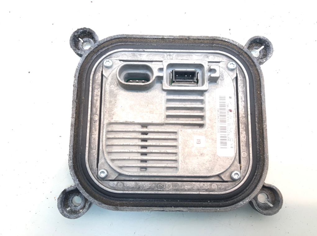 Блок розжига ксенона для Ford Focus, 2010 г. 2.0 TDCi дизель б/у — фото 2