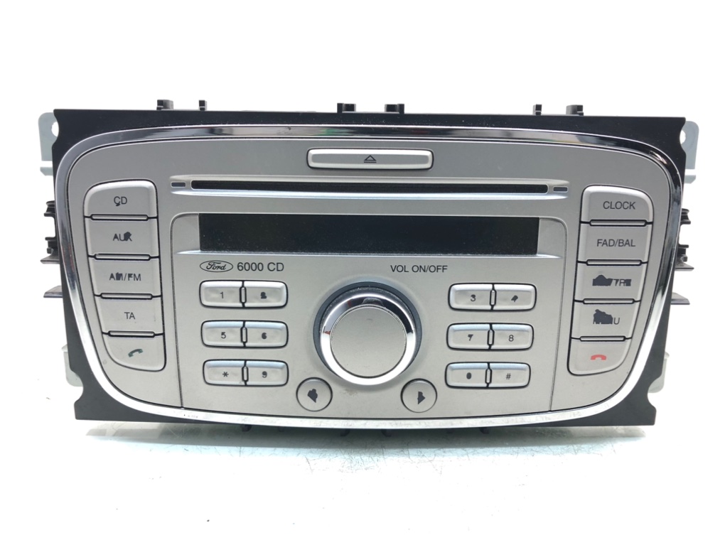 Магнитола для Ford Focus, 2010 г. 2.0 TDCi дизель б/у