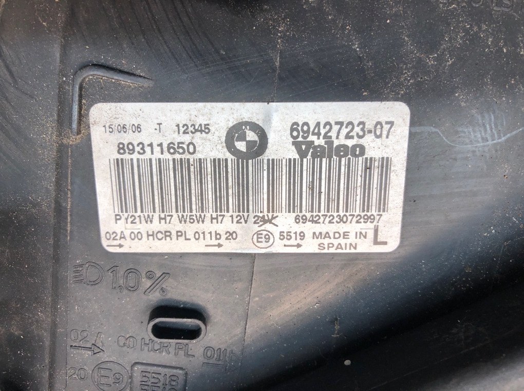Фара левая для BMW 3 E90/E91/E92/E93, 2006 г. 2.0 i бензин б/у — фото 6