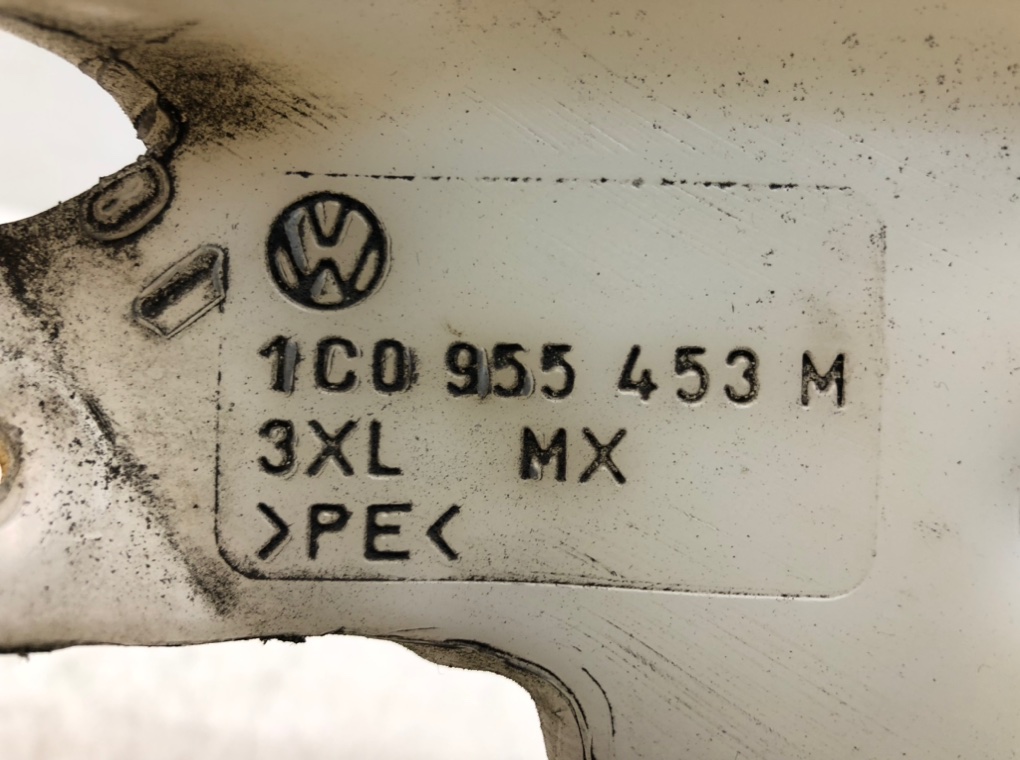 Бачок омывателя для Volkswagen Beetle, 2005 г. 1.6 i бензин б/у — фото 5