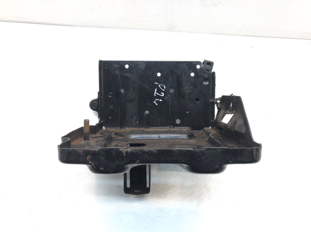 Полка аккумулятора для Fiat Panda, 2009 г. 1.1 i бензин б/у — фото 3