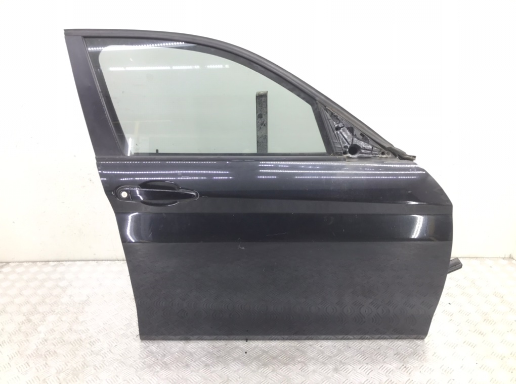 Дверь передняя правая для BMW 1 F20/F21, 2012 г. 2.0 TD дизель б/у