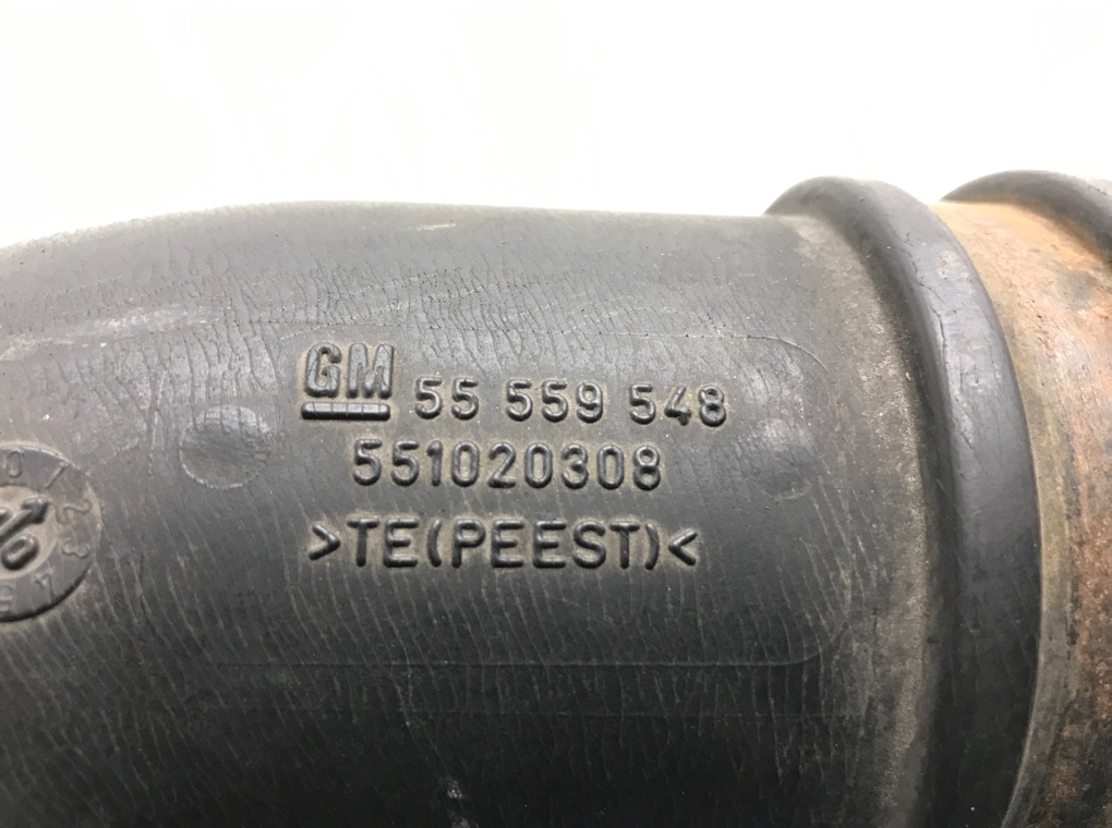 Патрубок воздушного фильтра для Opel Zafira, 2010 г. 1.7 CDTi дизель б/у — фото 3