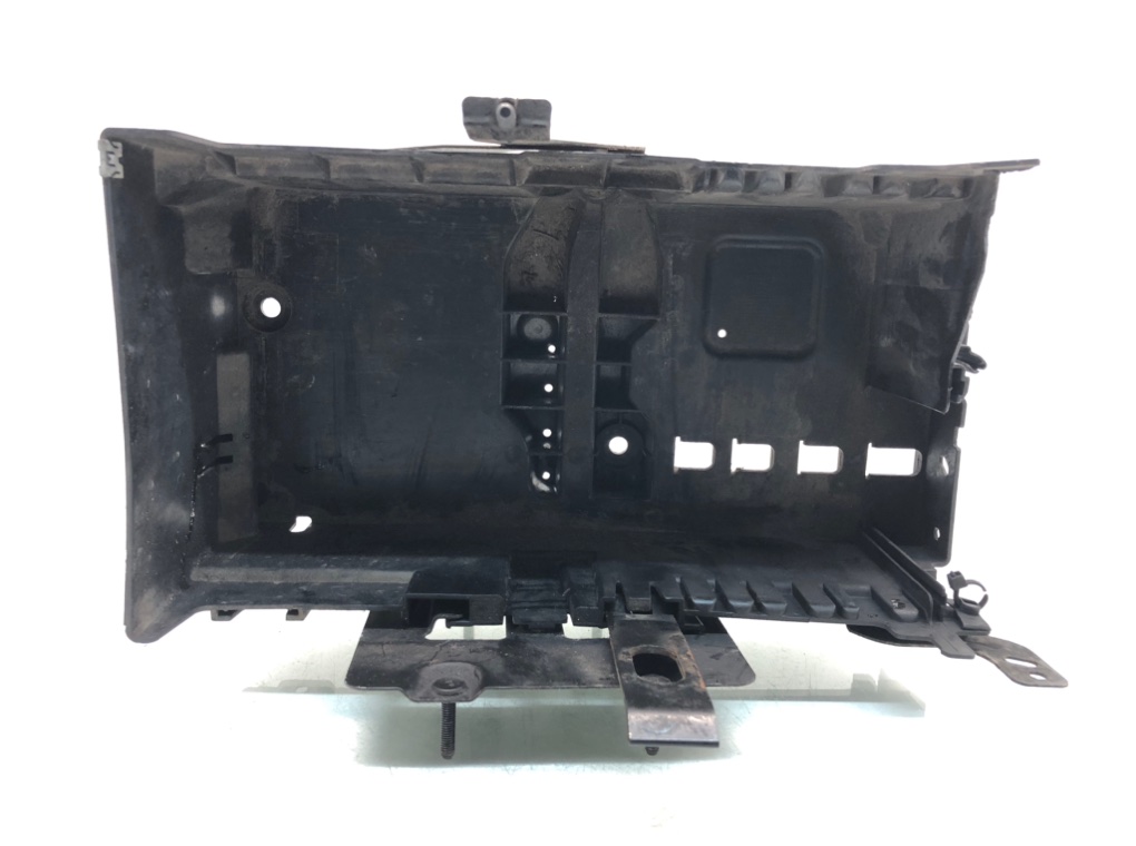 Полка аккумулятора для Opel Astra, 2010 г. 1.4 i бензин б/у