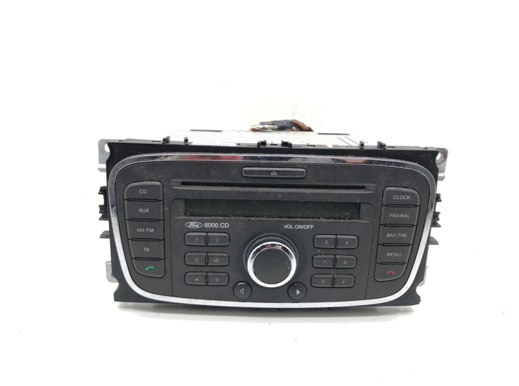 Магнитола для Ford Focus, 2008 г. 1.6 Ti бензин б/у