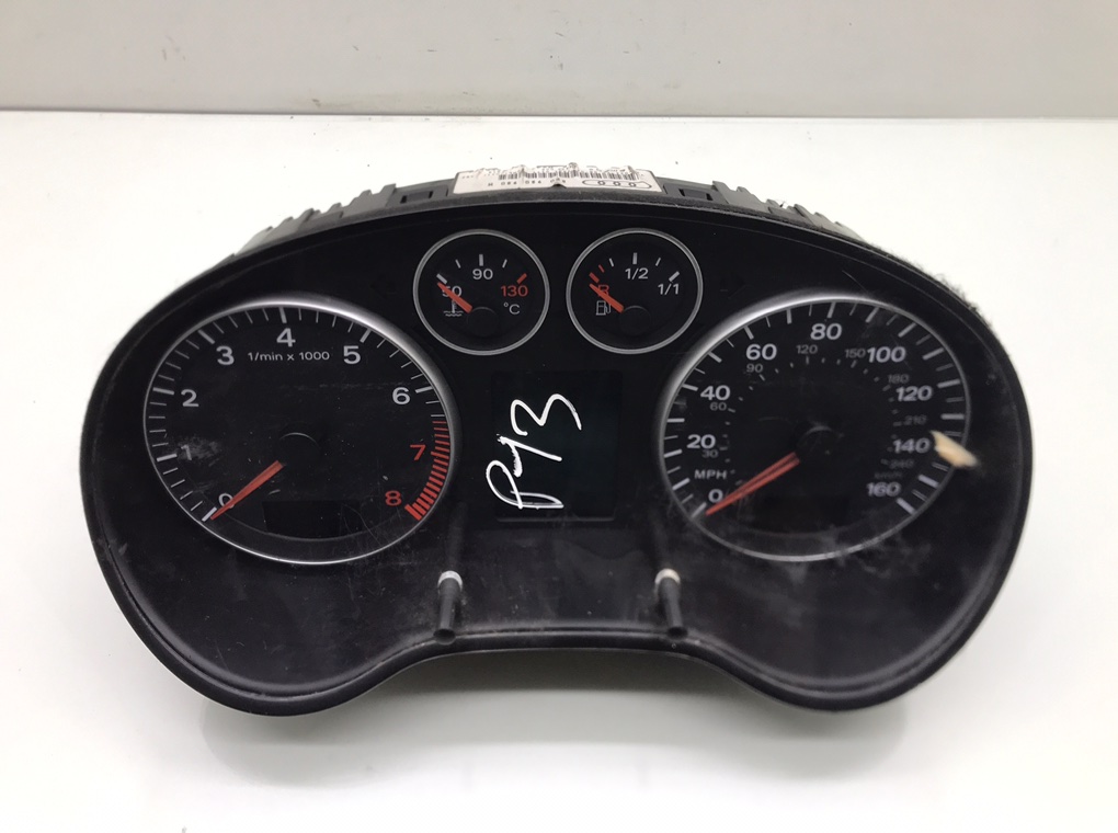 Щиток приборов (приборная панель) для Audi A3, 2004 г. 1.6 FSI бензин б/у