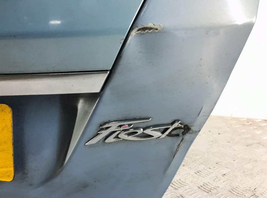 Крышка багажника для Ford Fiesta, 2009 г. 1.6 TDCi дизель б/у — фото 12