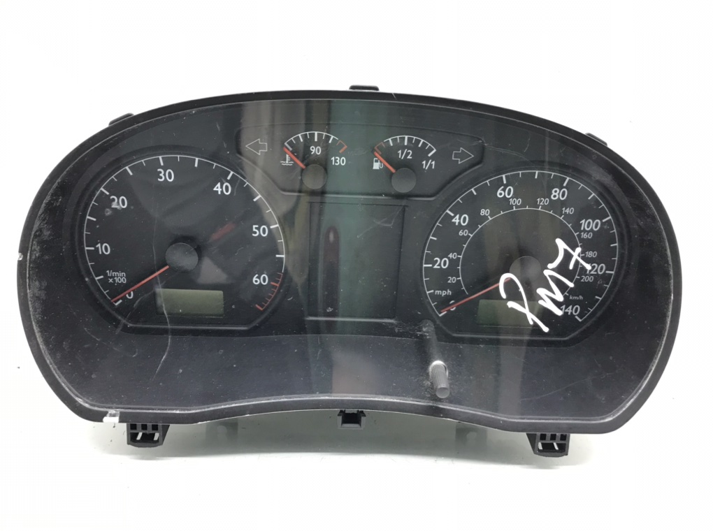 Щиток приборов (приборная панель) для Volkswagen Polo, 2003 г. 1.4 i бензин б/у