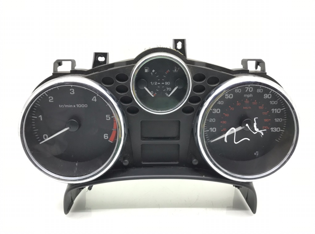 Щиток приборов (приборная панель) для Peugeot 207, 2007 г. 1.4 HDi дизель б/у