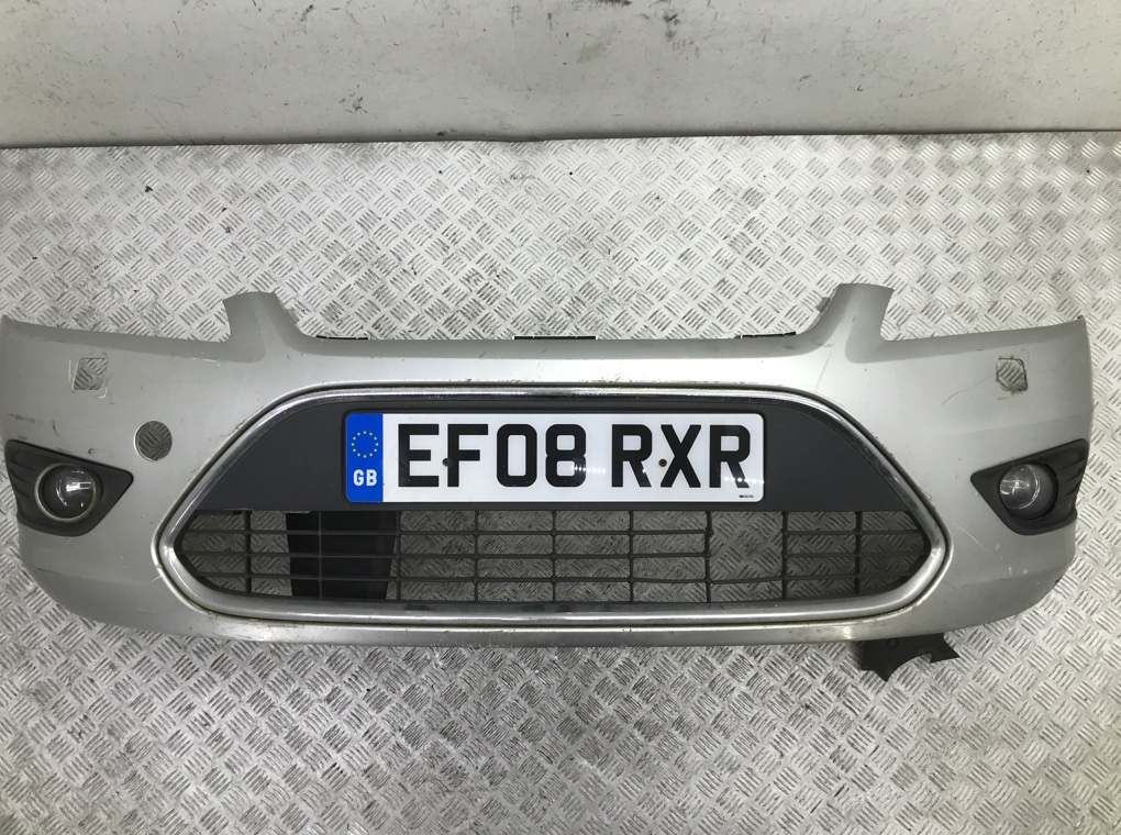 Бампер передний для Ford Focus, 2008 г. 2.0 TDCi дизель б/у