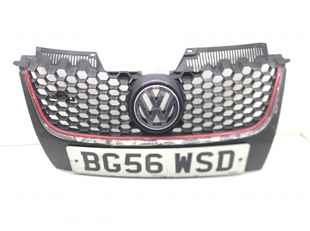 Решетка радиатора для Volkswagen Golf, 2006 г. 2.0 SDi дизель б/у