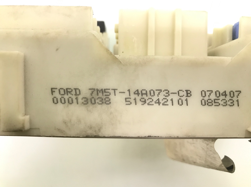 Блок предохранителей для Ford Focus, 2007 г. 1.6 i бензин б/у — фото 4