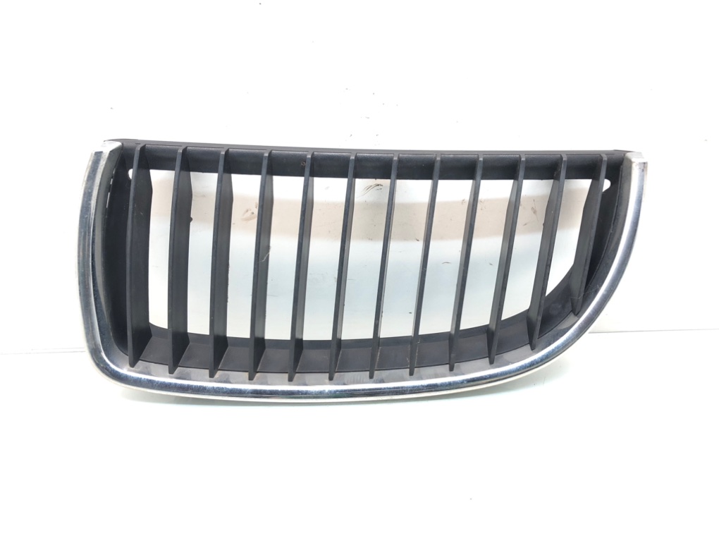 Решетка радиатора для BMW 3 E90/E91/E92/E93, 2007 г. 2.0 TD дизель б/у