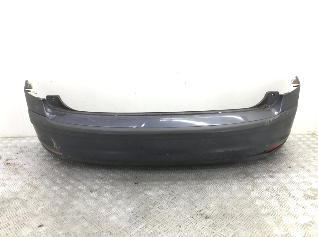 Бампер задний для Ford Focus, 2007 г. 1.6 i бензин б/у