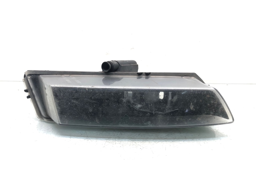 Фара противотуманная правая для BMW 1 E87/E81/E82/E88, 2008 г. 1.6 i бензин б/у