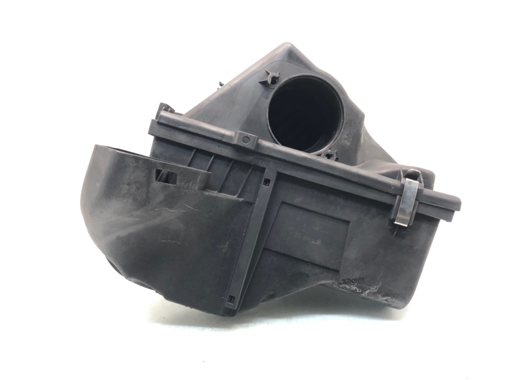 Корпус воздушного фильтра для BMW 3 E90/E91/E92/E93, 2010 г. 2.0 TD дизель б/у — фото 3