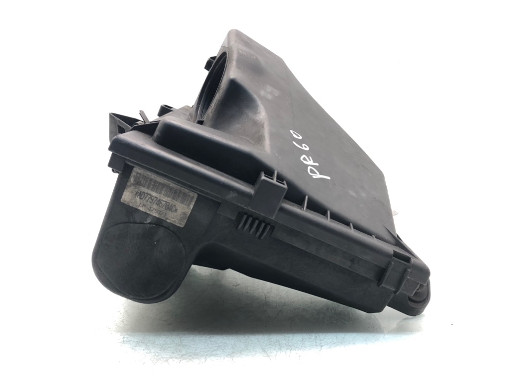 Корпус воздушного фильтра для BMW 3 E90/E91/E92/E93, 2010 г. 2.0 TD дизель б/у — фото 4