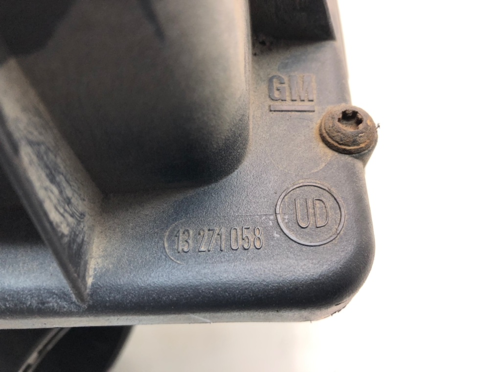 Корпус воздушного фильтра для Opel Astra, 2008 г. 1.3 CDTi дизель б/у — фото 7