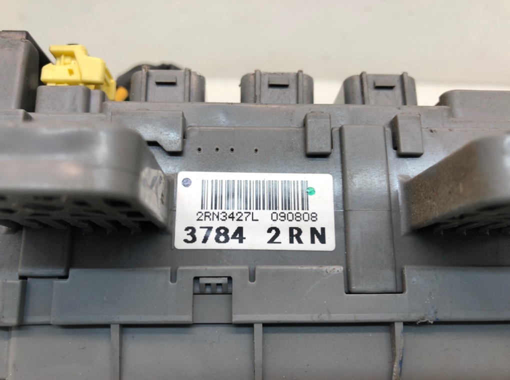Блок предохранителей для Honda Civic, 2009 г. 2.2 i-CTDi дизель б/у — фото 7