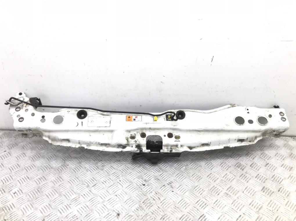 Планка под капот для Ford Transit, 2012 г. 2.2 TDCi дизель б/у
