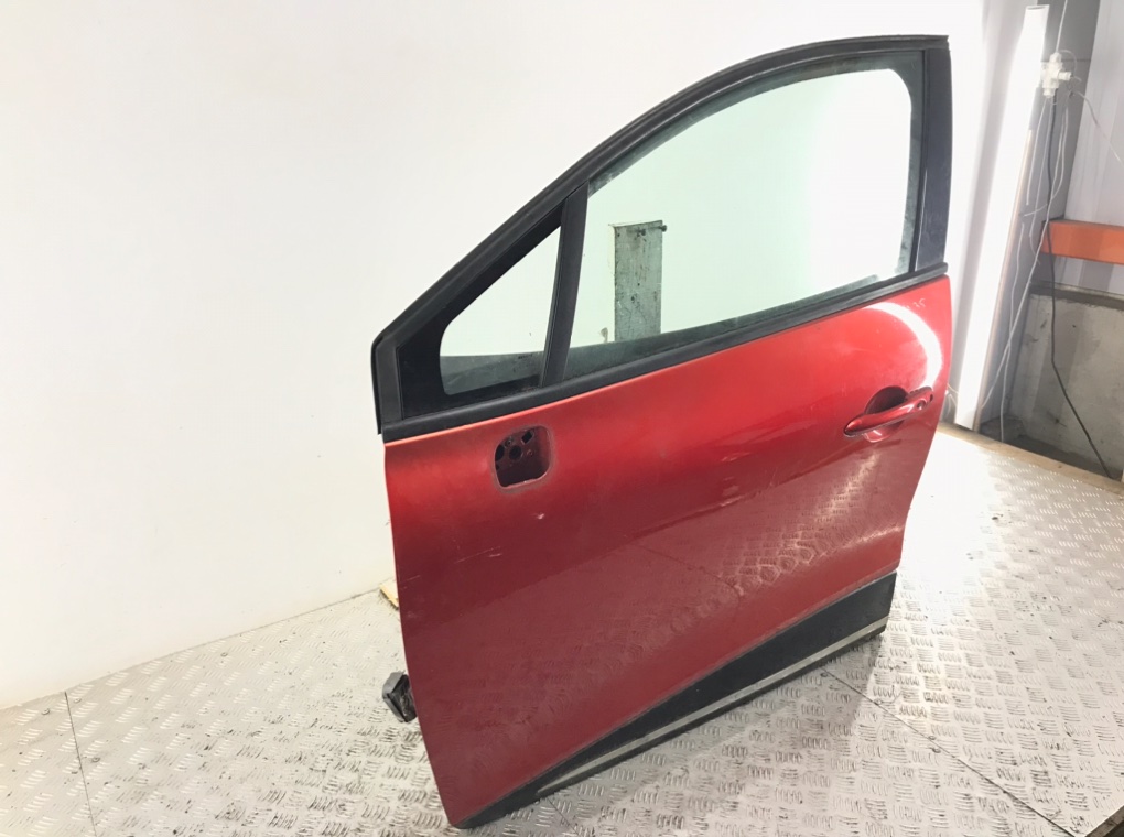 Дверь передняя левая для Renault Clio, 2013 г. 0.9 TCE бензин б/у — фото 4