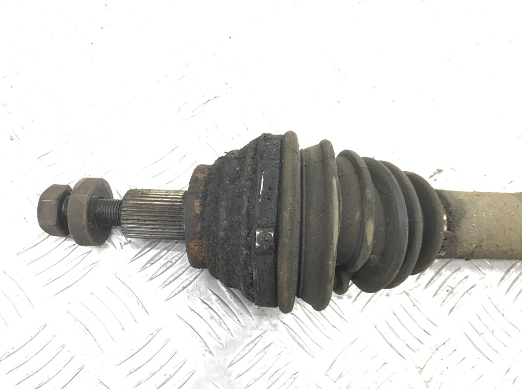 Полуось передняя правая (приводной вал, ШРУС) для Volkswagen Golf, 2006 г. 2.0 SDi дизель б/у — фото 2