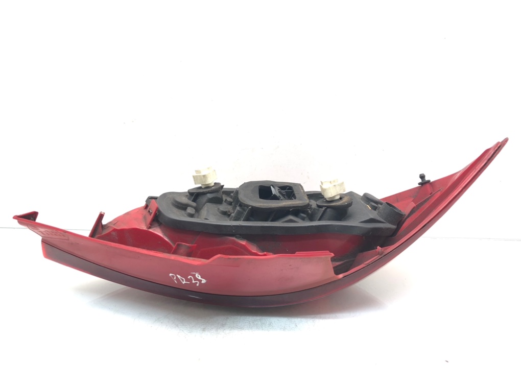 Фонарь задний правый для Opel Corsa, 2008 г. 1.3 CDTi дизель б/у — фото 4