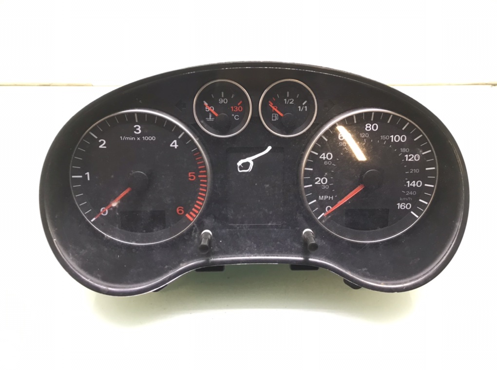 Щиток приборов (приборная панель) для Audi A3, 2006 г. 1.9 TDi дизель б/у