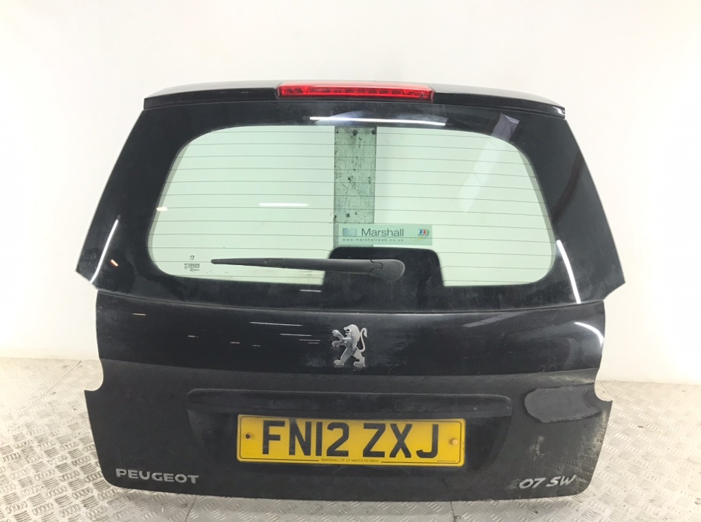 Крышка багажника для Peugeot 207, 2012 г. 1.4 i бензин б/у