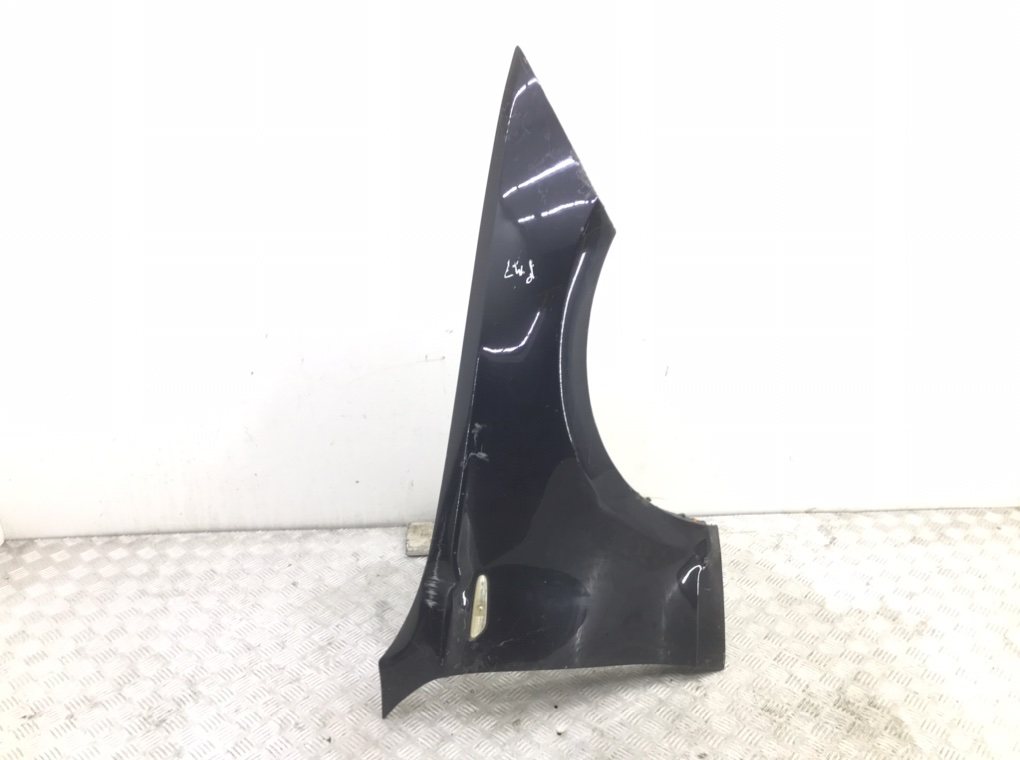Крыло переднее правое для BMW 1 E87/E81/E82/E88, 2005 г. 2.0 TD дизель б/у