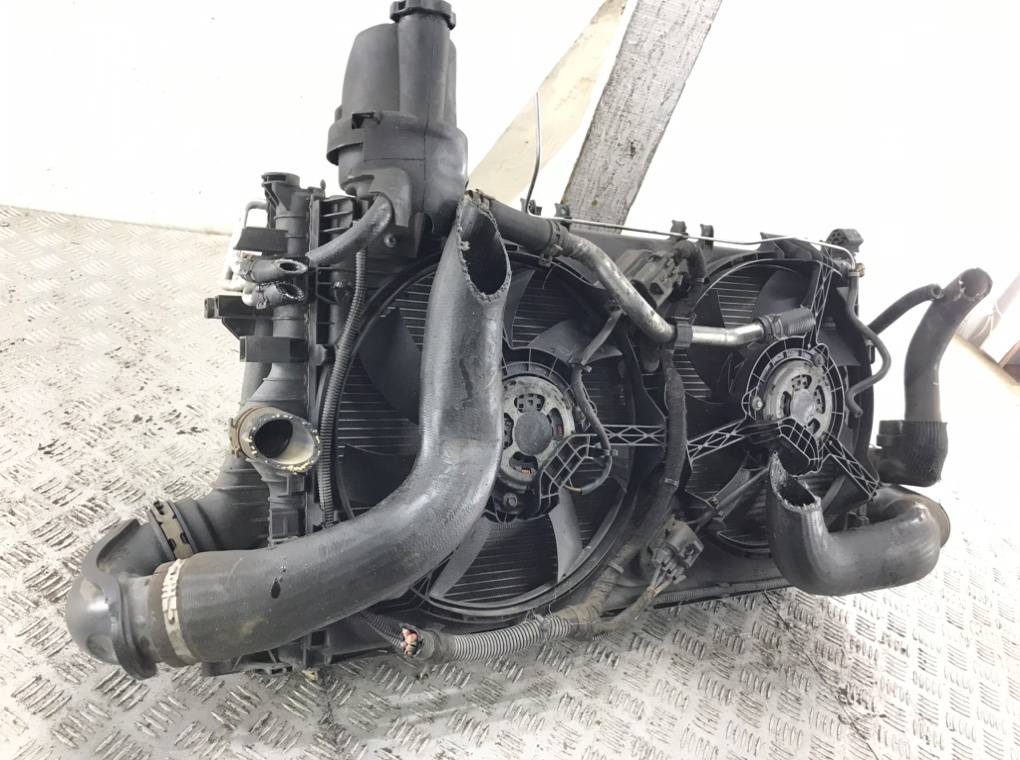 Кассета радиаторов для Opel Insignia, 2010 г. 2.0 CDTi дизель б/у — фото 4