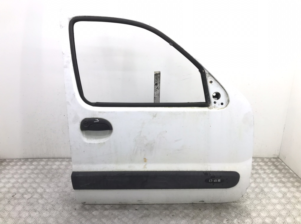 Дверь передняя правая для Renault Kangoo, 2002 г. 1.9 D дизель б/у