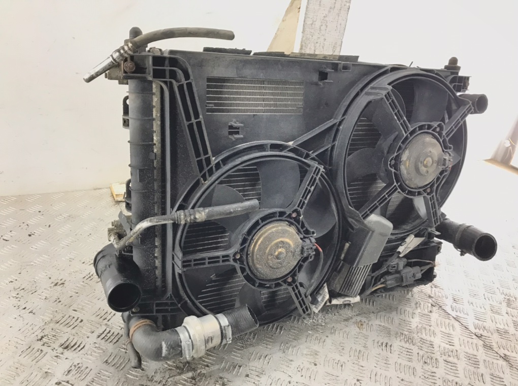 Кассета радиаторов для Land Rover Freelander, 2004 г. 2.0 TD дизель б/у — фото 4