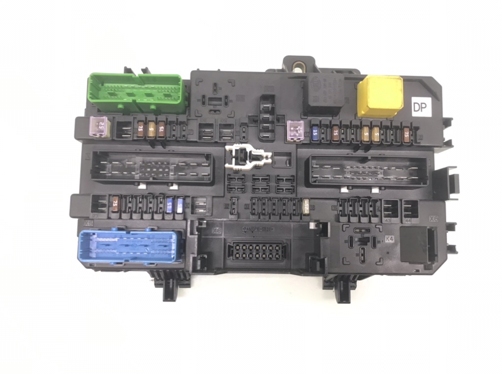 Блок предохранителей для Opel Astra, 2004 г. 1.6 i бензин б/у — фото 3