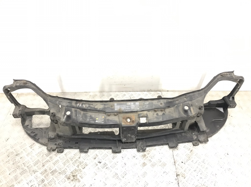 Панель передняя (телевизор) для Nissan Primastar, 2013 г. 2.0 DCi дизель б/у — фото 2