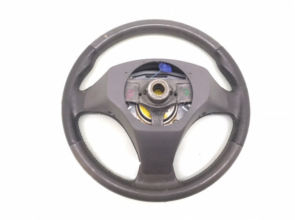 Руль для Toyota Yaris, 2002 г. 1.0 i бензин б/у — фото 3