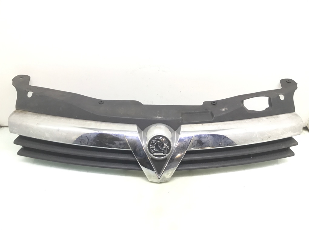 Решетка радиатора для Opel Astra, 2004 г. 1.6 i бензин б/у