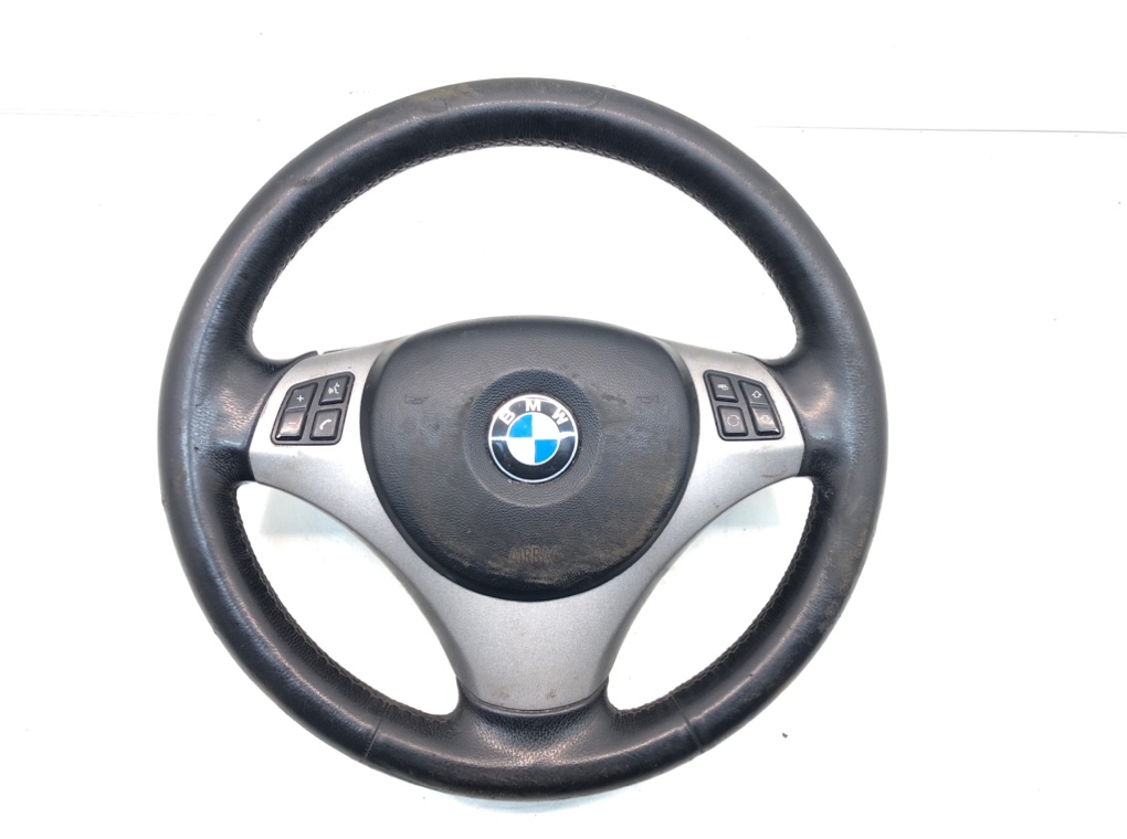 Руль для BMW 1 E87/E81/E82/E88, 2005 г. 1.6 i бензин б/у