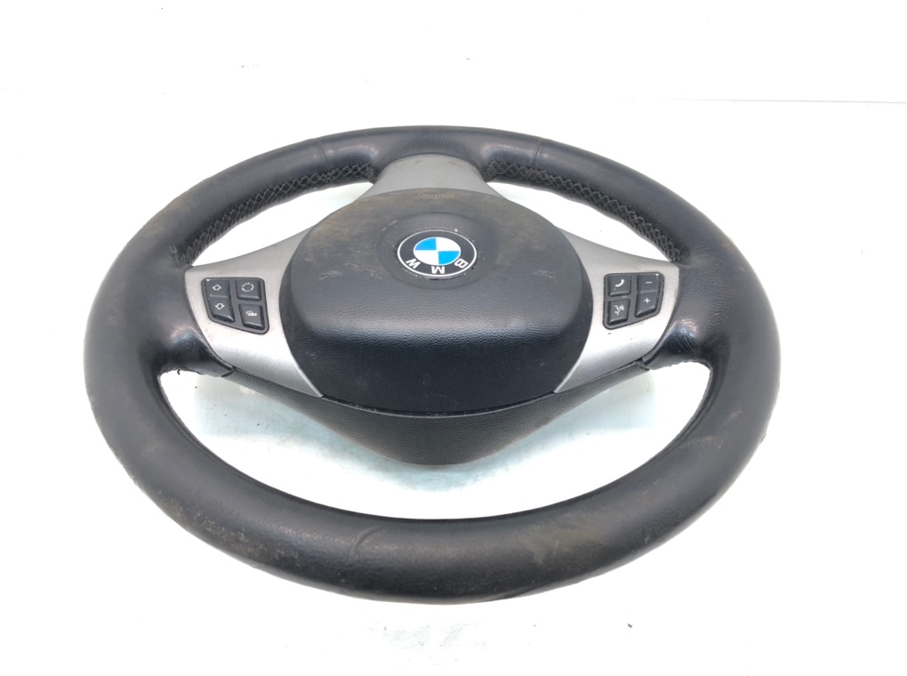 Руль для BMW 1 E87/E81/E82/E88, 2005 г. 1.6 i бензин б/у — фото 2