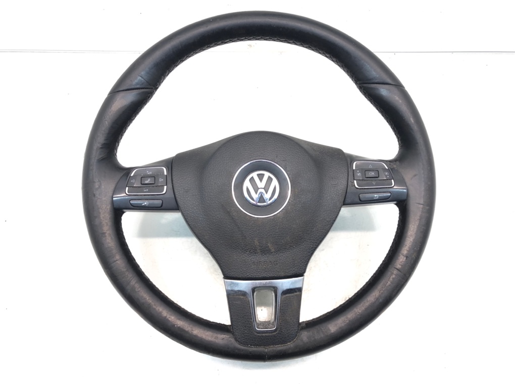 Руль для Volkswagen Touran, 2010 г. дизель б/у