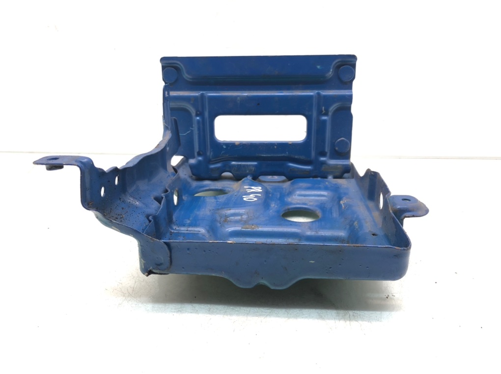 Полка аккумулятора для Chevrolet Aveo, 2011 г. 1.2 i бензин б/у — фото 5
