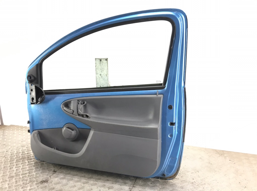 Дверь передняя правая для Peugeot 107, 2006 г. 1.0 i бензин б/у — фото 7