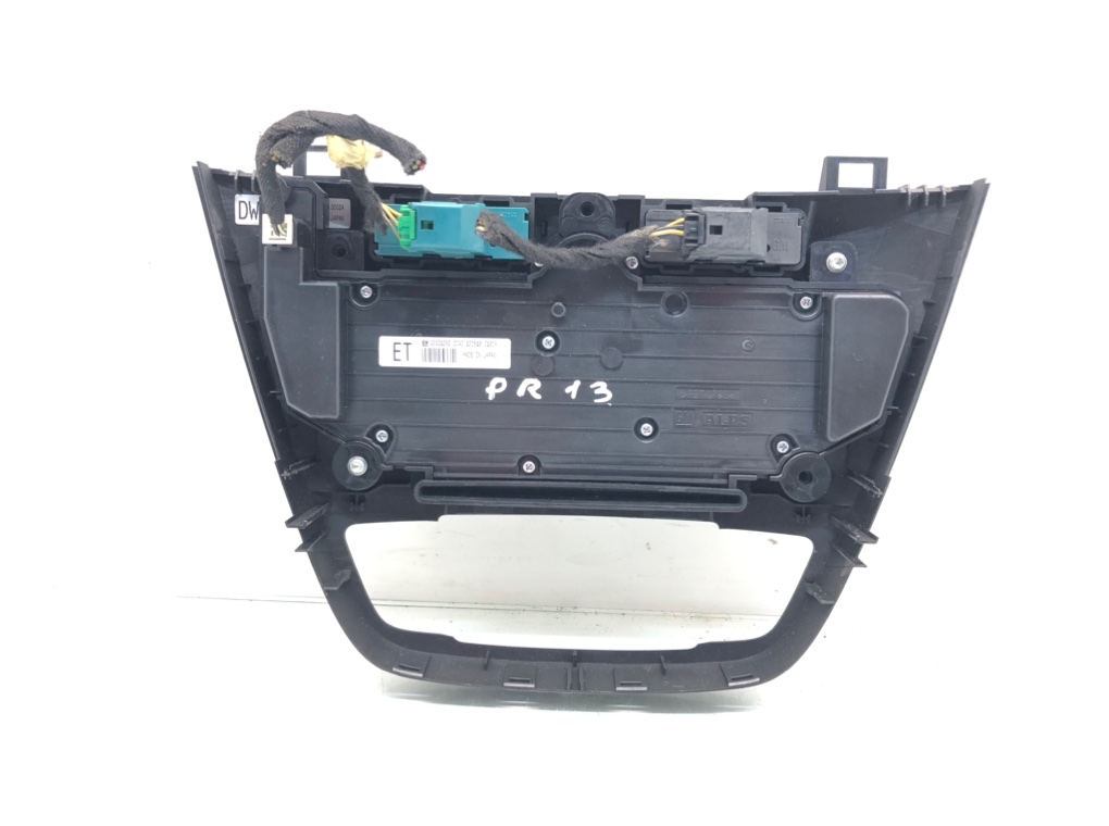 Блок управления магнитолой для Opel Insignia, 2010 г. 2.0 CDTi дизель б/у — фото 3