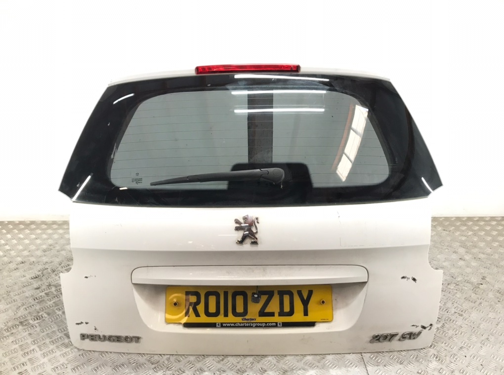 Крышка багажника для Peugeot 207, 2010 г. 1.6 HDi дизель б/у