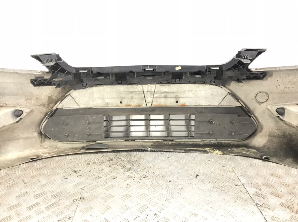 Бампер передний для Ford Focus, 2009 г. 1.6 TDCi дизель б/у — фото 6
