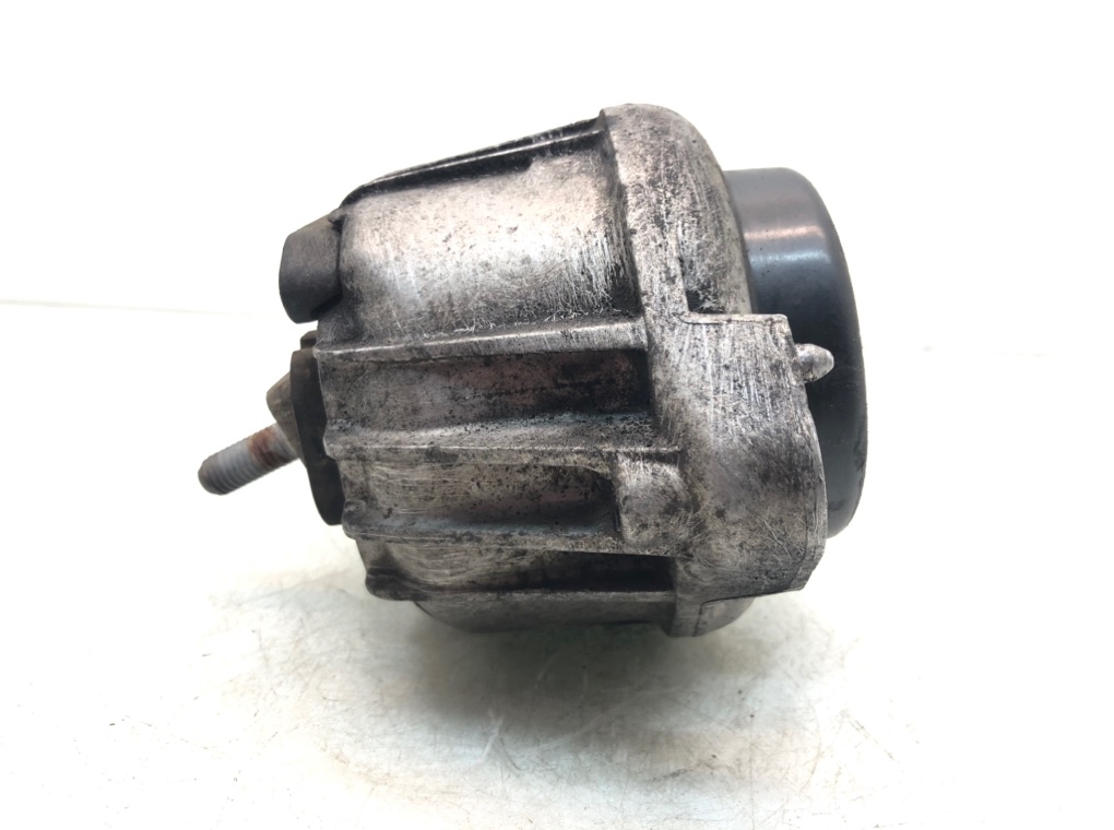Подушка крепления двигателя для BMW 1 E87/E81/E82/E88, 2006 г. 1.6 i бензин б/у — фото 4