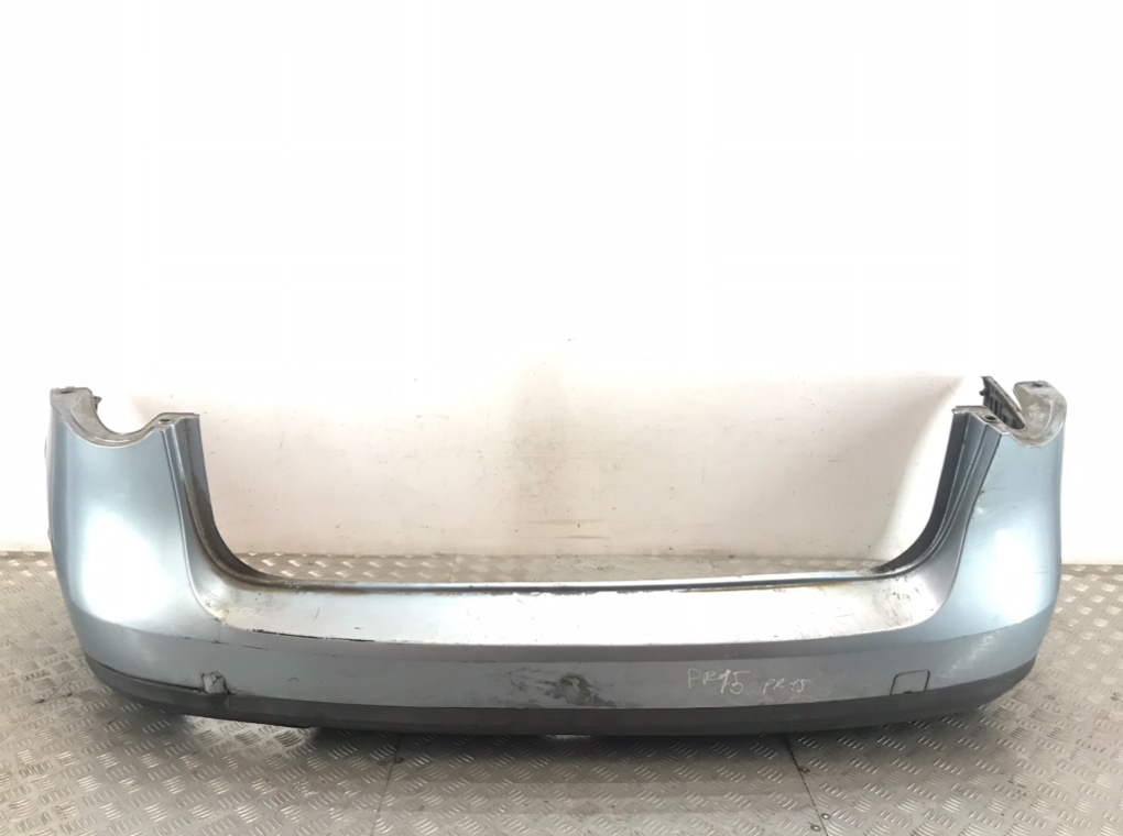 Бампер задний для Volkswagen Passat, 2006 г. 2.0 TDi дизель б/у
