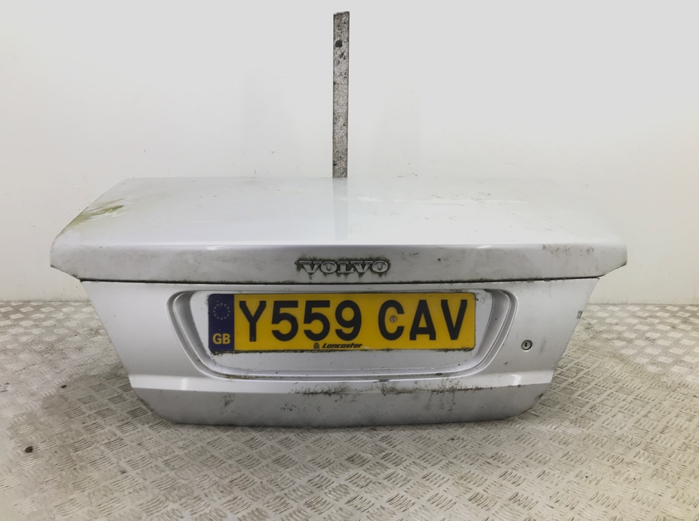 Крышка багажника для Volvo C70, 2001 г. 2.3 Ti бензин б/у